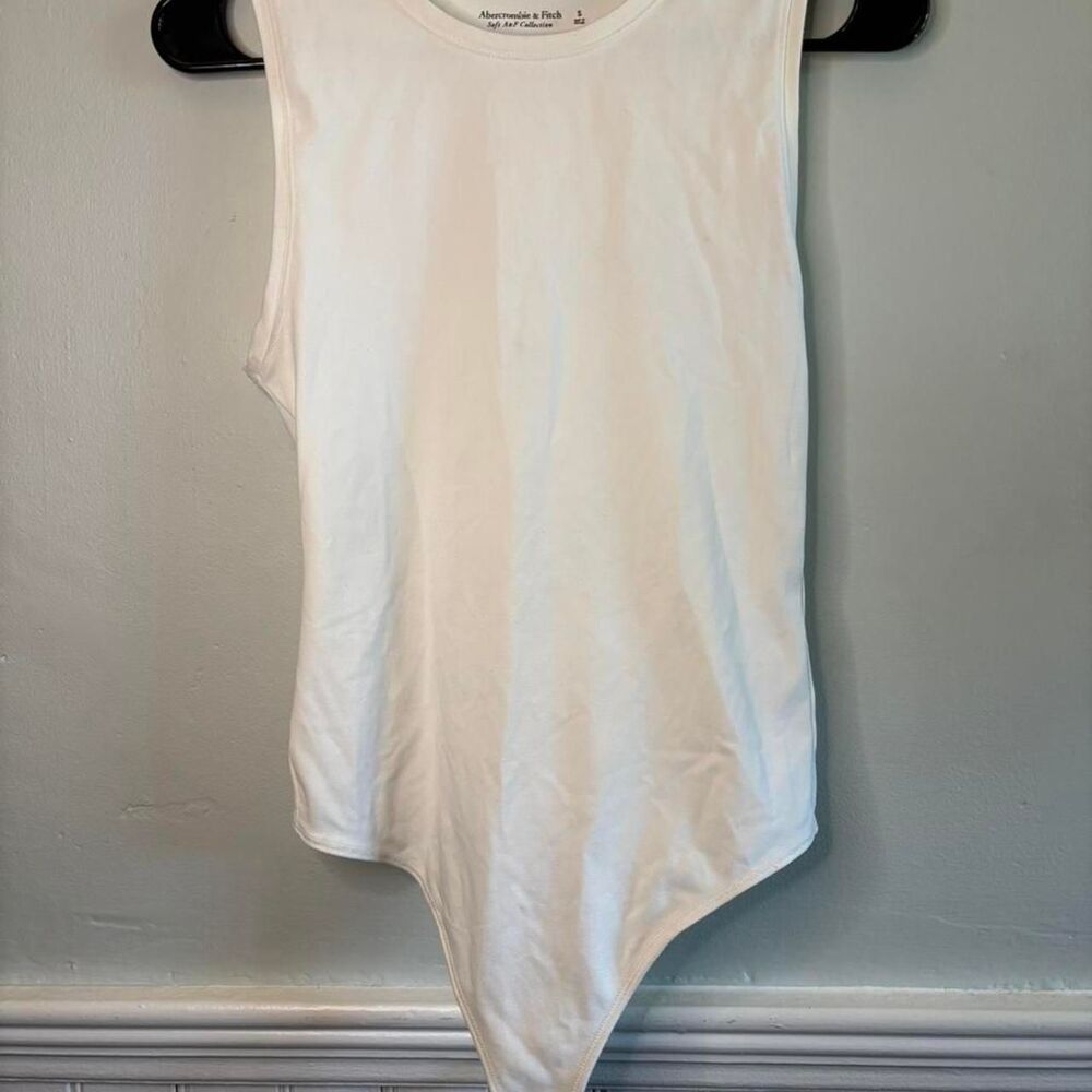 Abercrombie White Sleeveless Bodysuit Crew Neck Minimal Basic S